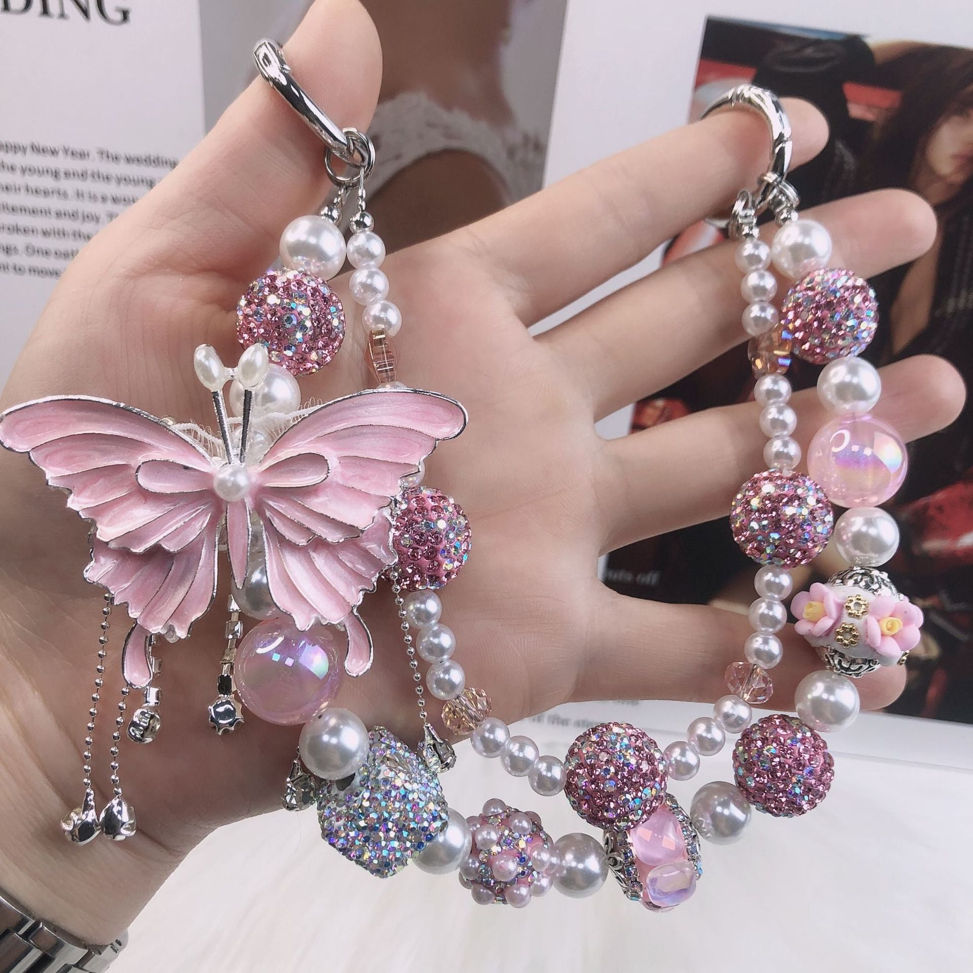 New Mobile Phone Chain
